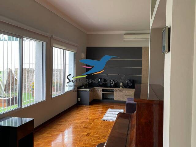 Casa para Venda em São José dos Campos - 4