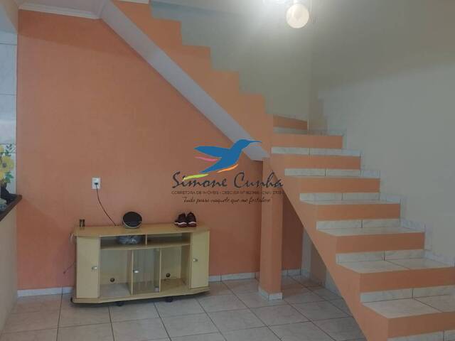 Casa para Venda em São José dos Campos - 4