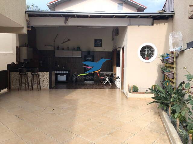 #123 - Casa para Venda em São José dos Campos - SP