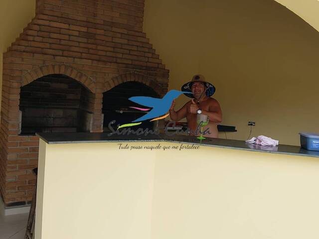 Sobrado para Venda em Caraguatatuba - 4