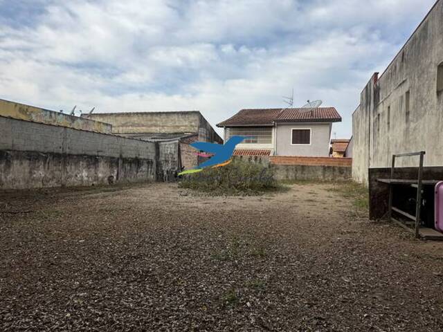 Área para Venda em São José dos Campos - 4