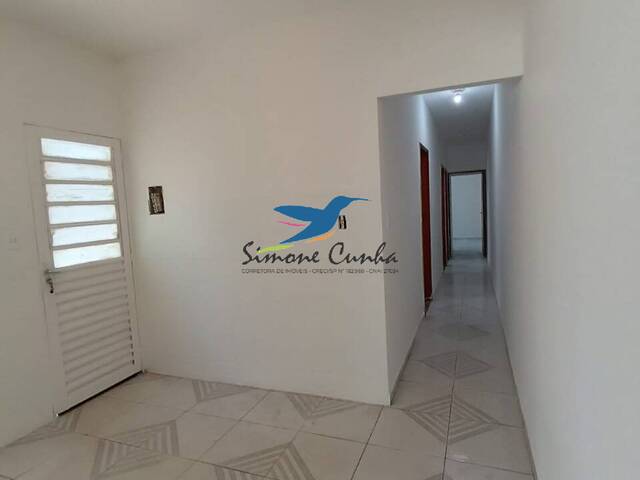 Casa para Venda em São José dos Campos - 4