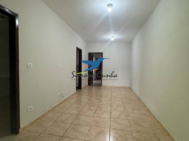 Casa para Venda em São José dos Campos - 3