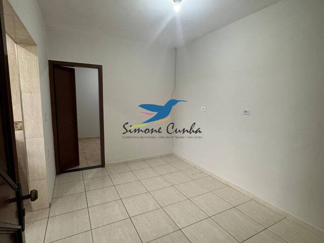 Casa para Venda em São José dos Campos - 4