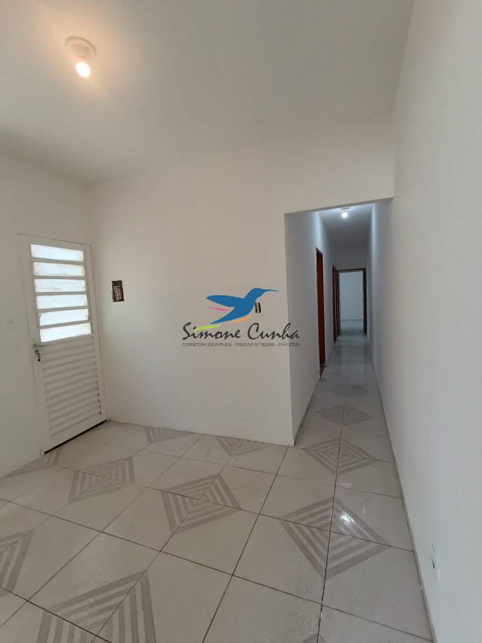 Casa à venda com 3 quartos, 70m² - Foto 4