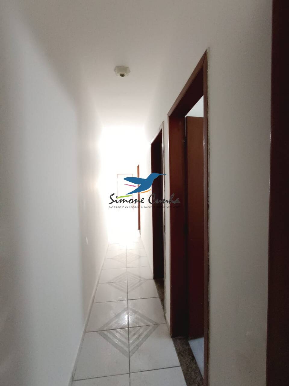 Casa à venda com 3 quartos, 70m² - Foto 8