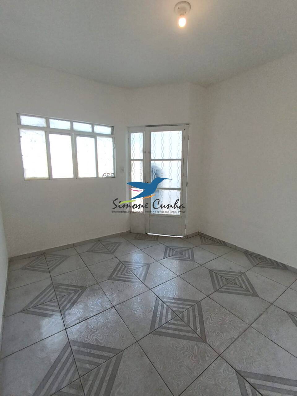 Casa à venda com 3 quartos, 70m² - Foto 11